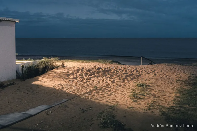 A veces la playa no tiene ruido, ni gente, ni verano. #LaAntilla también es esto.